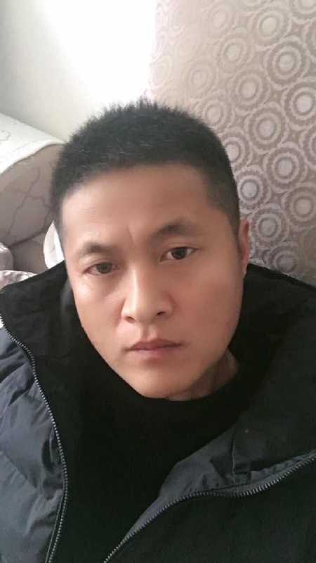 往事随风的第一张照片--榆树交友中心